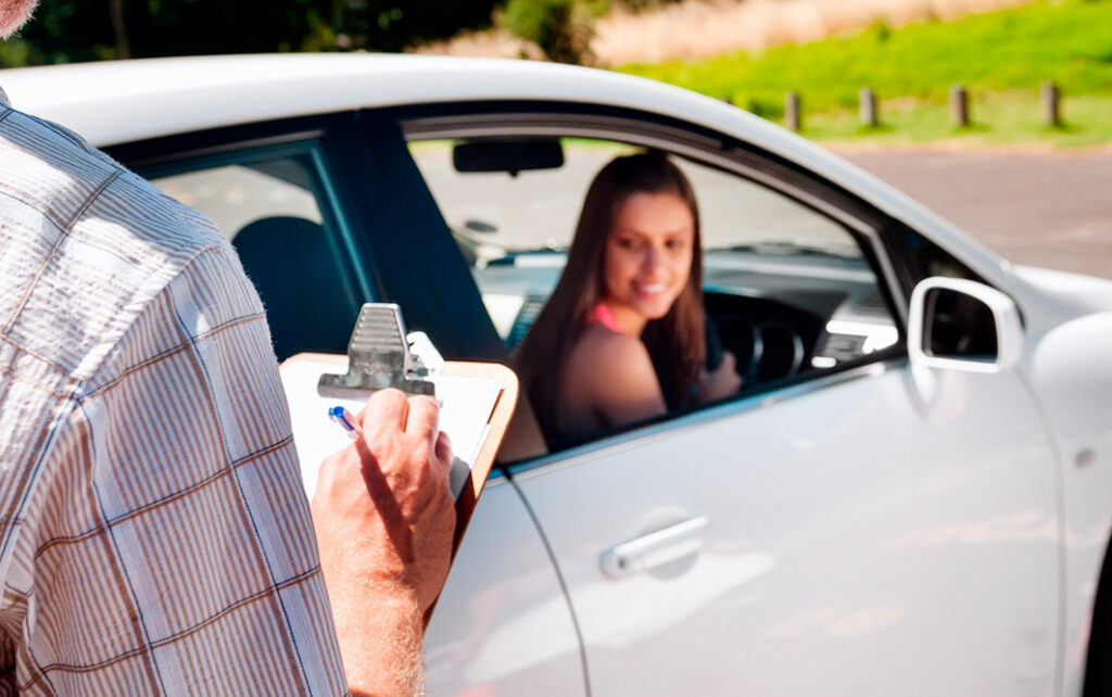 ladies driving school in Bathinda